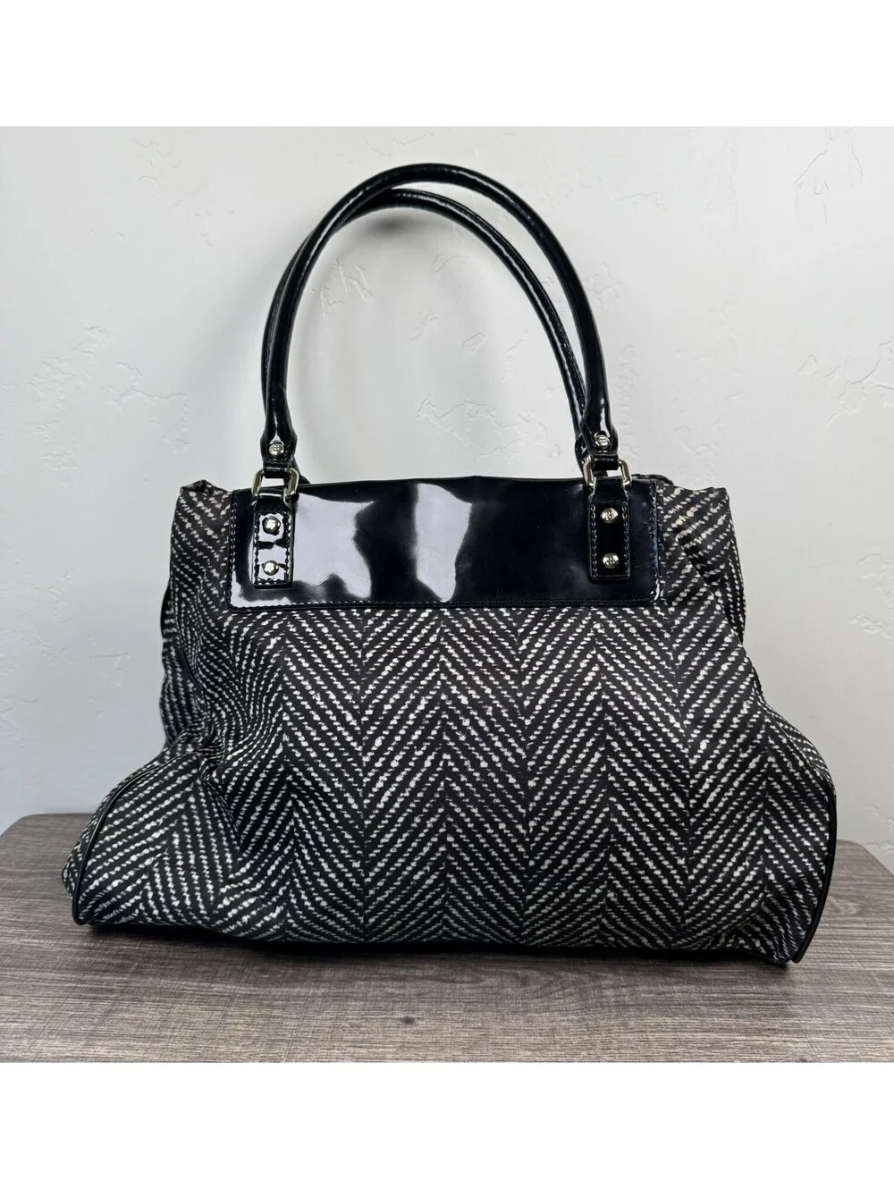 Kate Spade New York Black White Anisha Tote Patent Leather Nylon Chevron Handbag